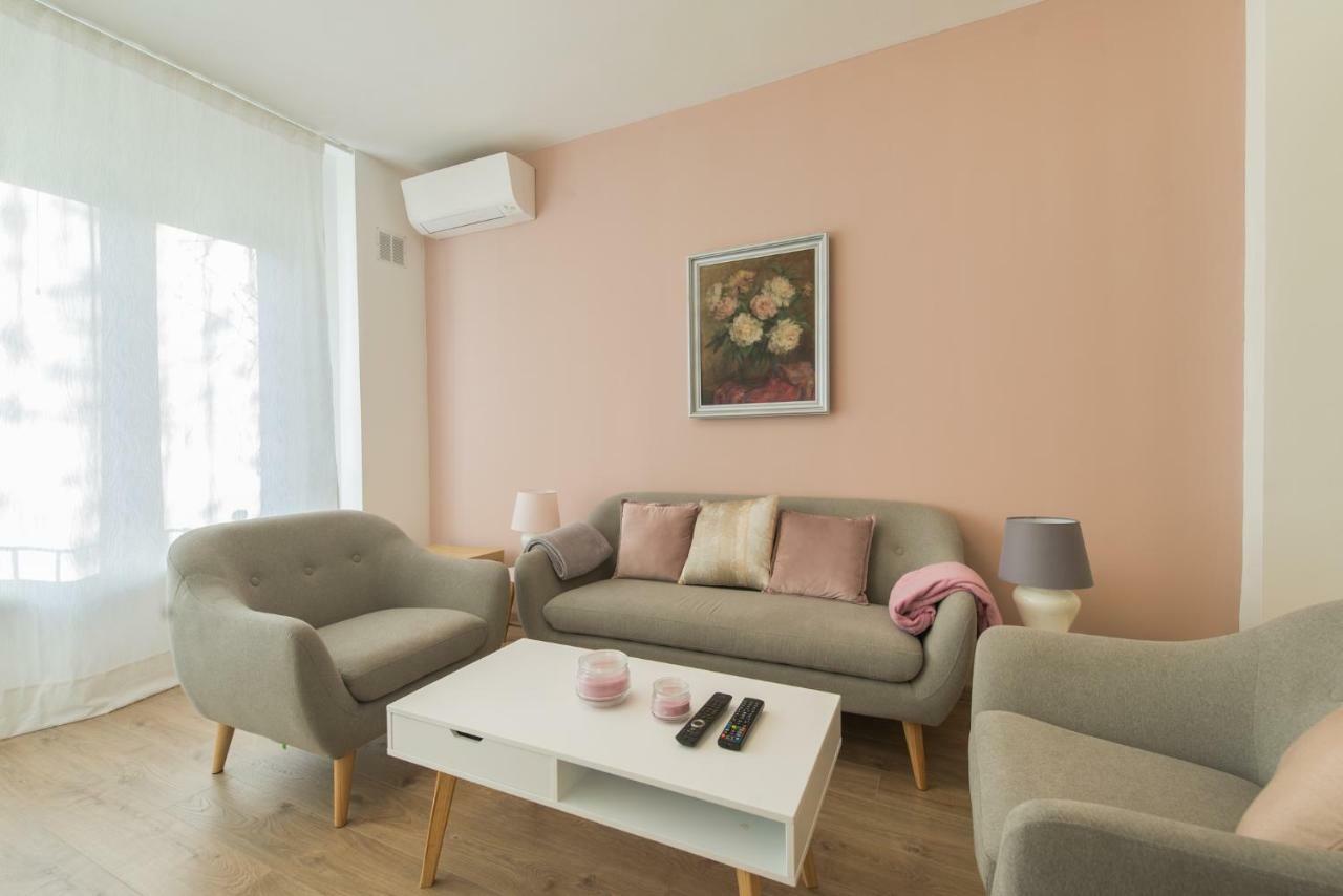 Chic And Spacious Apartment In Central Sofia - Patriarh Evtimiy By Flat Mаnager 외부 사진