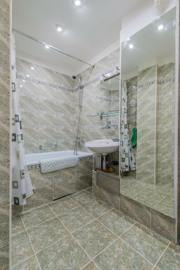 Chic And Spacious Apartment In Central Sofia - Patriarh Evtimiy By Flat Mаnager 외부 사진