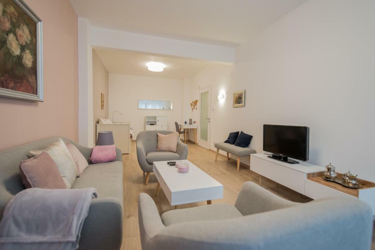 Chic And Spacious Apartment In Central Sofia - Patriarh Evtimiy By Flat Mаnager 외부 사진